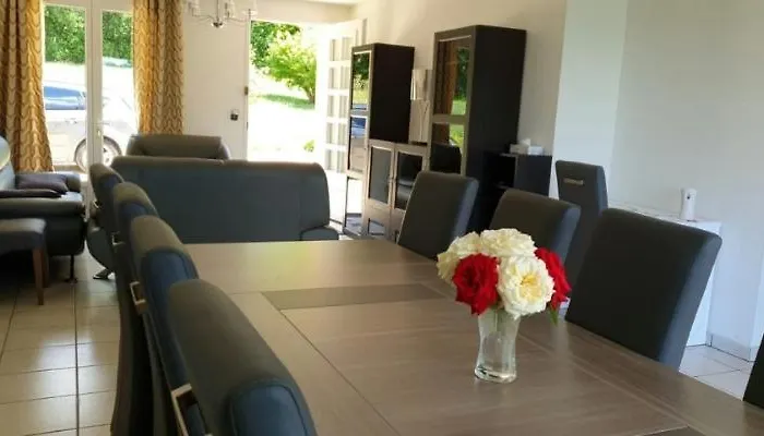 Les3metisses Au Bugue Holiday home *